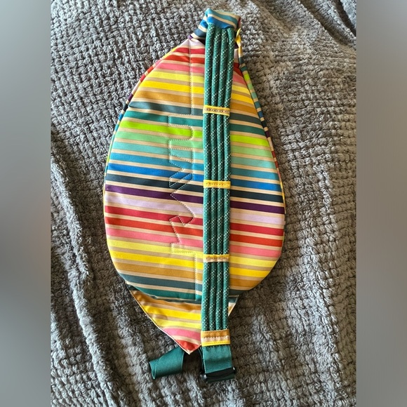 Brand new without tags kavu bag - Picture 8 of 9